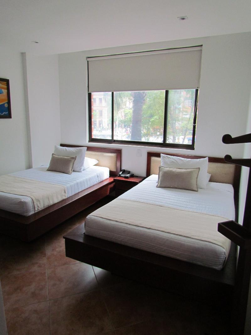 Hotel Plaza Mayor Medellín Esterno foto