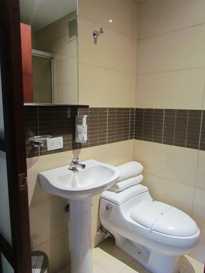 Hotel Plaza Mayor Medellín Esterno foto