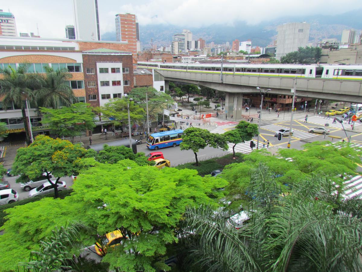 Hotel Plaza Mayor Medellín Esterno foto