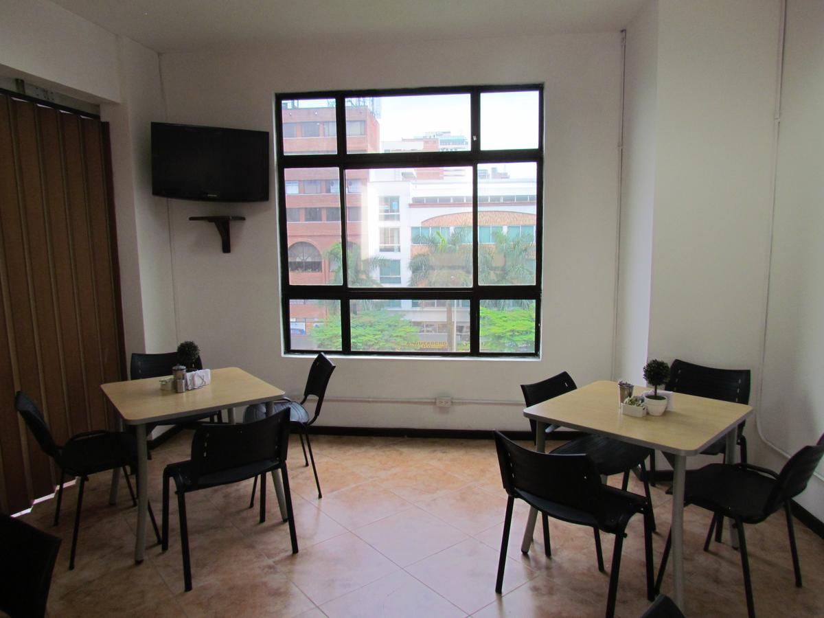 Hotel Plaza Mayor Medellín Esterno foto